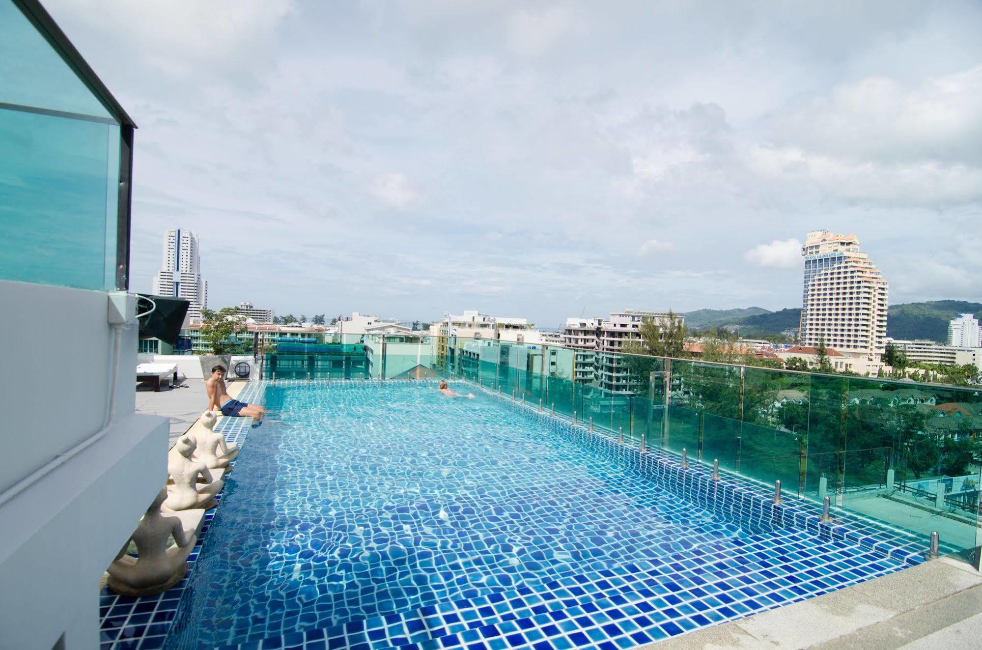 Mirage Express Patong Phuket Hotel Exteriér fotografie